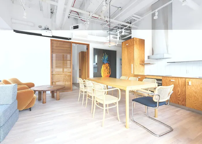 Placemakr Wall Street