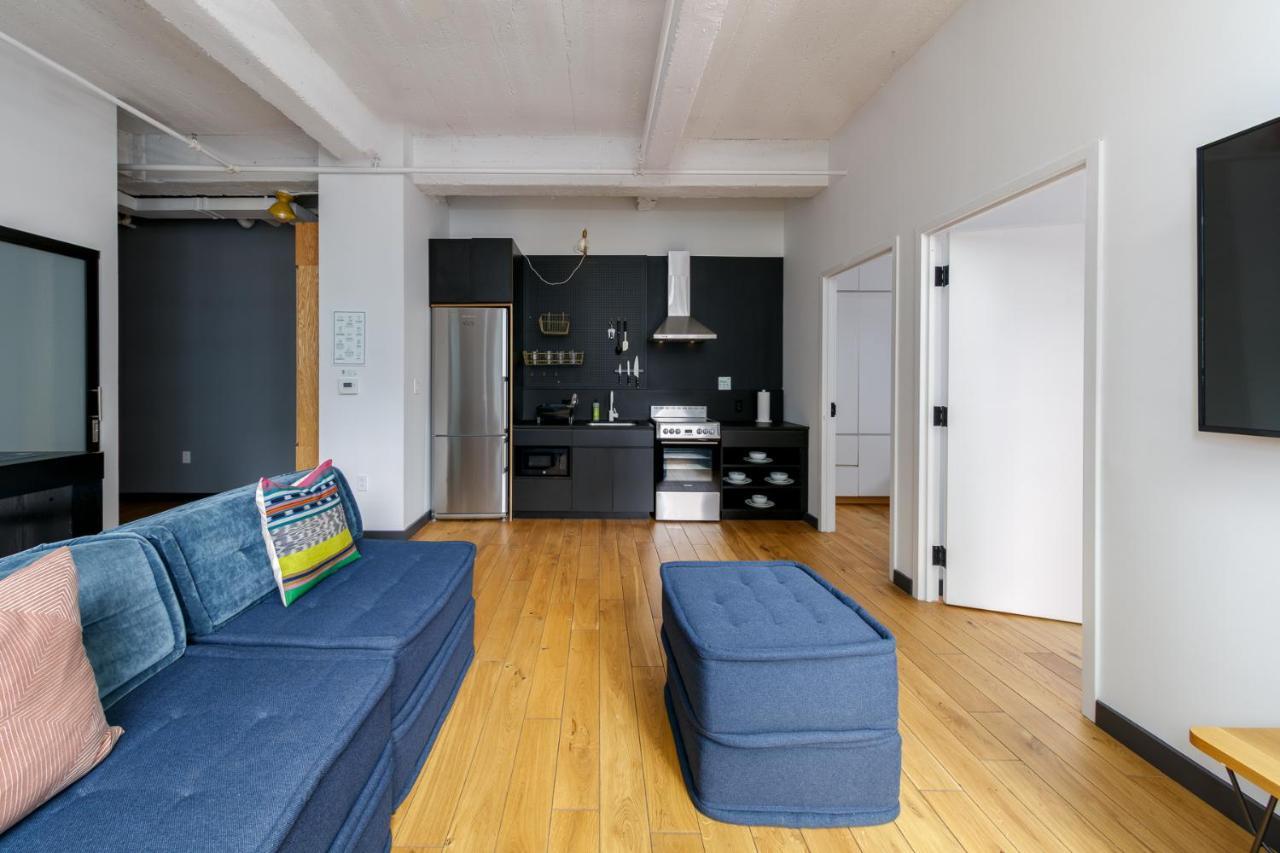 Placemakr Street Apartahotel