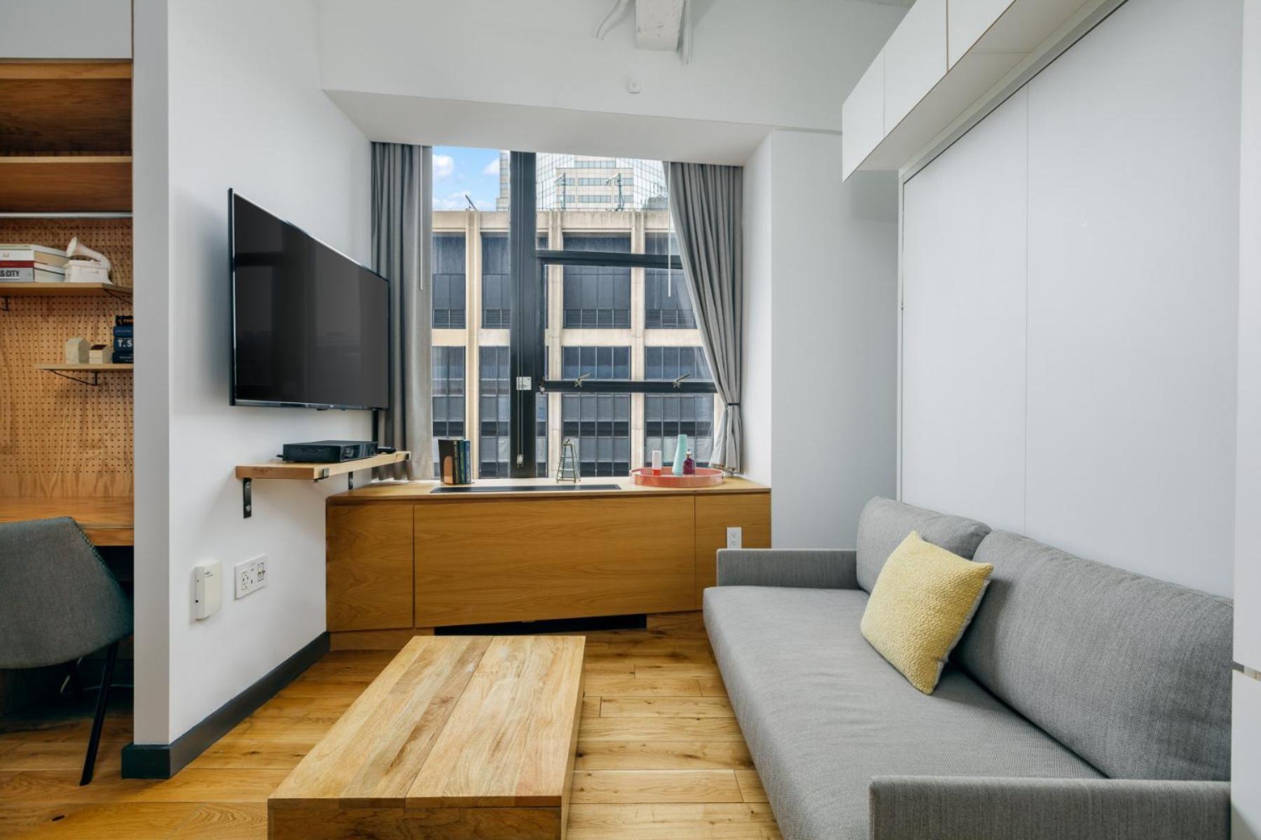 Placemakr Street Apartahotel
